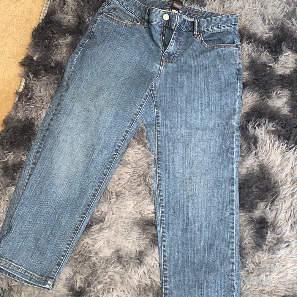 LIZ CLAIBORNE CAPRIS